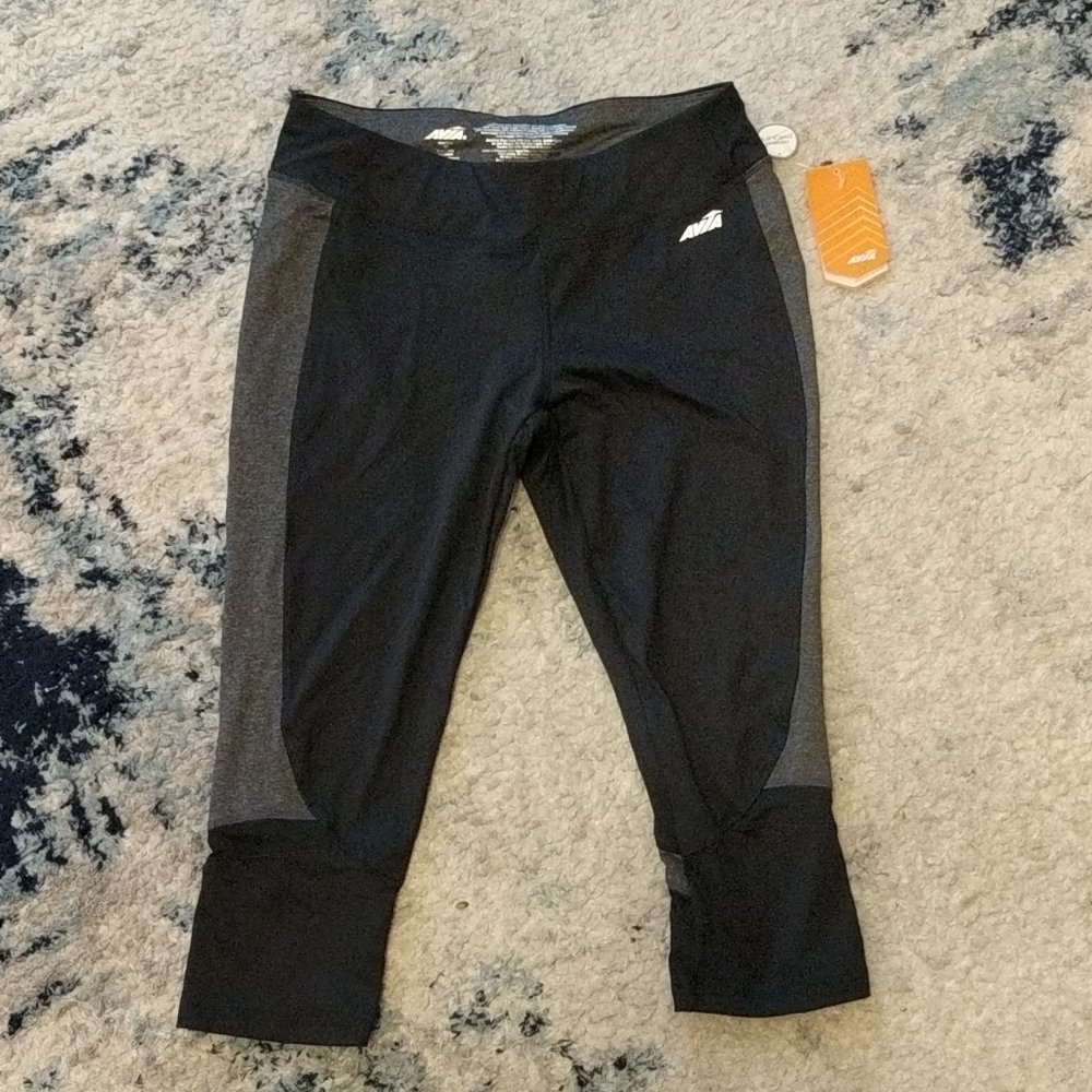 New active Capri leggings